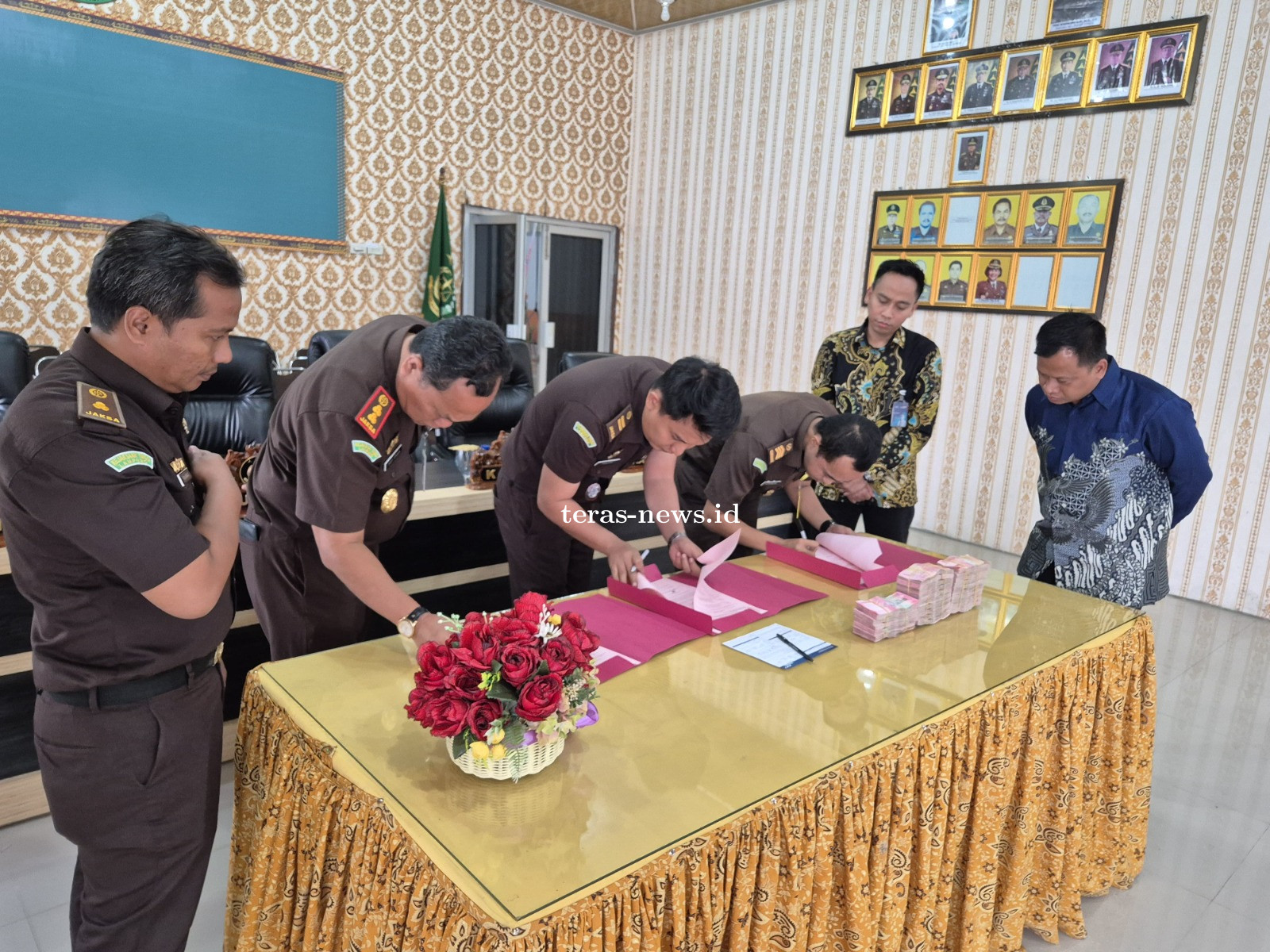 Merugikan Keuangan Negara, Kejari Way Kanan Terima Uang Titipan PT Way Kanan Makmur